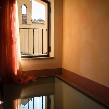 Il Borghetto Tuscan Holidays Country house San Gimignano