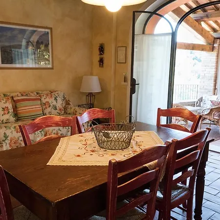 Il Borghetto Tuscan Holidays Country house San Gimignano