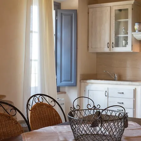 Il Borghetto Tuscan Holidays Country house San Gimignano